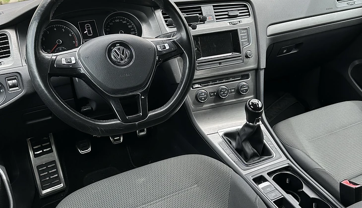 location-VOLKSWAGEN-Limoges-roadstr