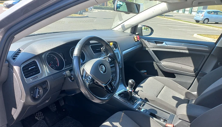 location-VOLKSWAGEN-Roissy-en-Brie-roadstr