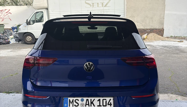 location-VOLKSWAGEN-Pantin-roadstr