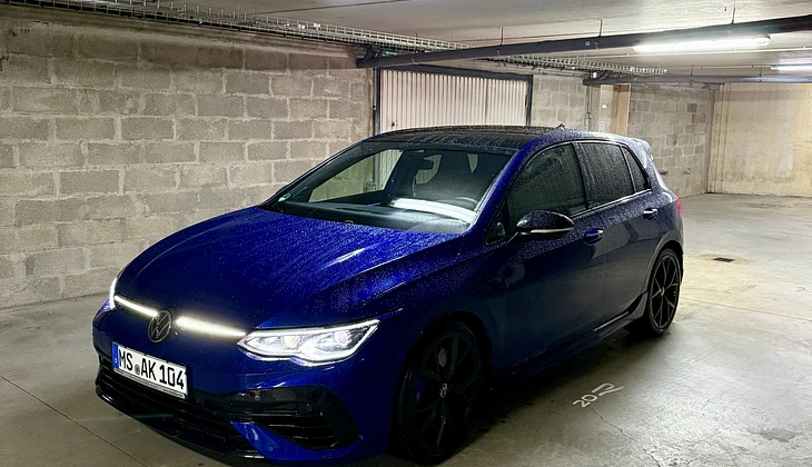 location-VOLKSWAGEN-Pantin-roadstr
