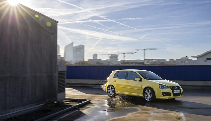 location-VOLKSWAGEN-Paris-roadstr