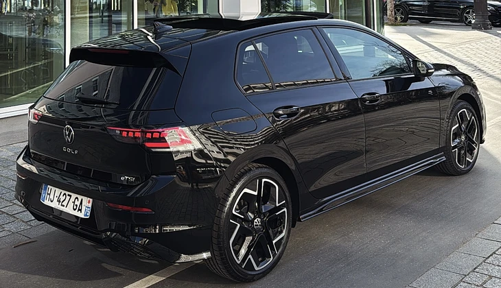 location-VOLKSWAGEN-Paris-roadstr