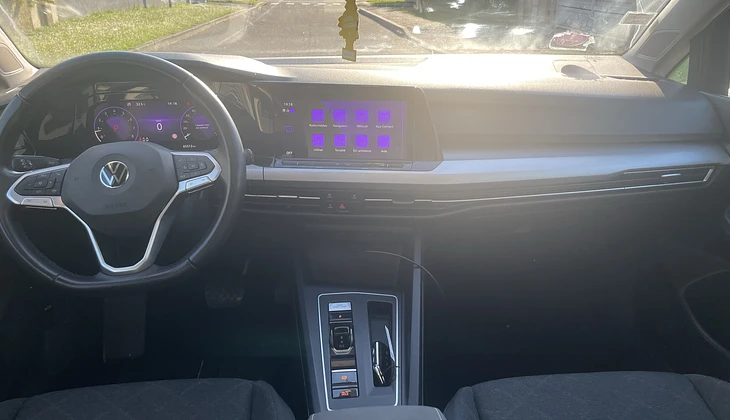 location-VOLKSWAGEN-Lyon-roadstr