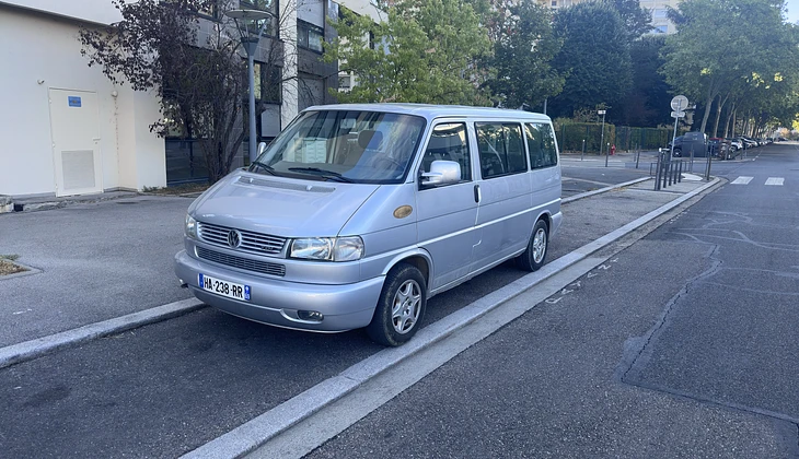 location-VOLKSWAGEN-Lyon-roadstr