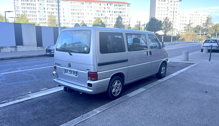 location-VOLKSWAGEN-Lyon-roadstr