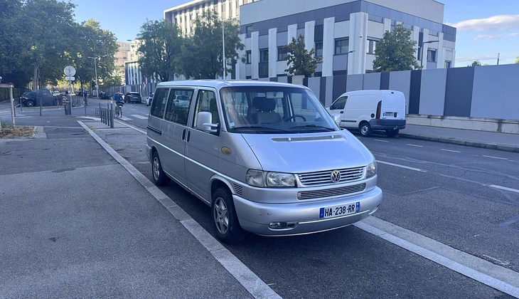 location-VOLKSWAGEN-Lyon-roadstr