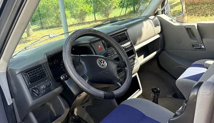 location-VOLKSWAGEN-Mâcon-roadstr