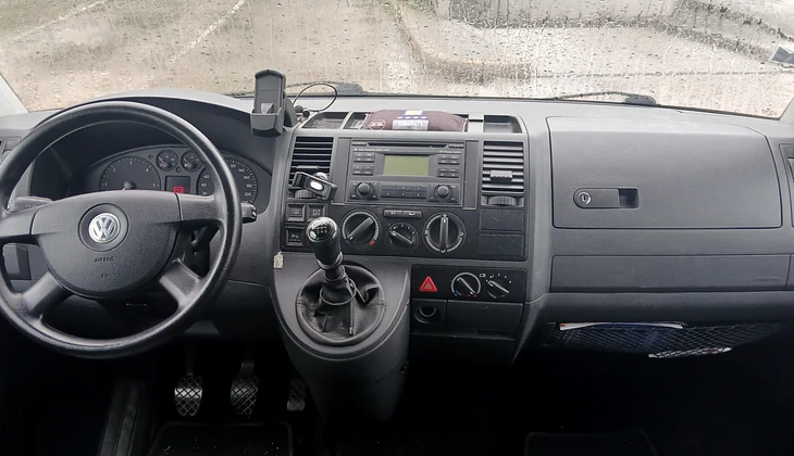 location-VOLKSWAGEN-Valserhône-roadstr