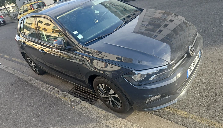 location-VOLKSWAGEN-Annemasse-roadstr