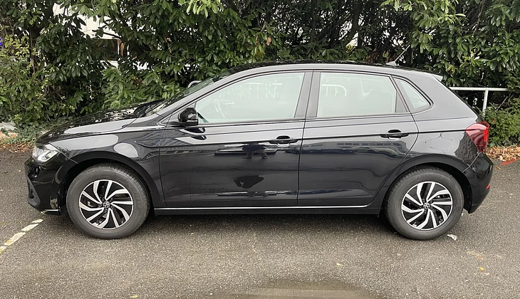 location-VOLKSWAGEN-Nanterre-roadstr