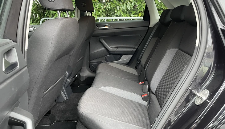 location-VOLKSWAGEN-Nanterre-roadstr