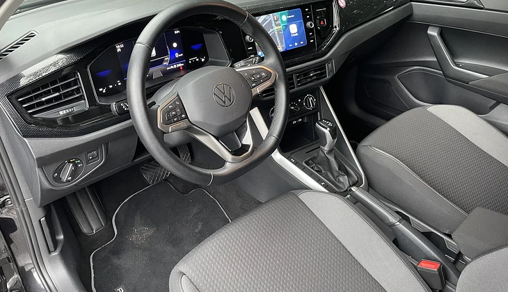 location-VOLKSWAGEN-Nanterre-roadstr