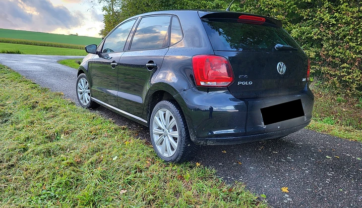 location-VOLKSWAGEN-Villafans-roadstr