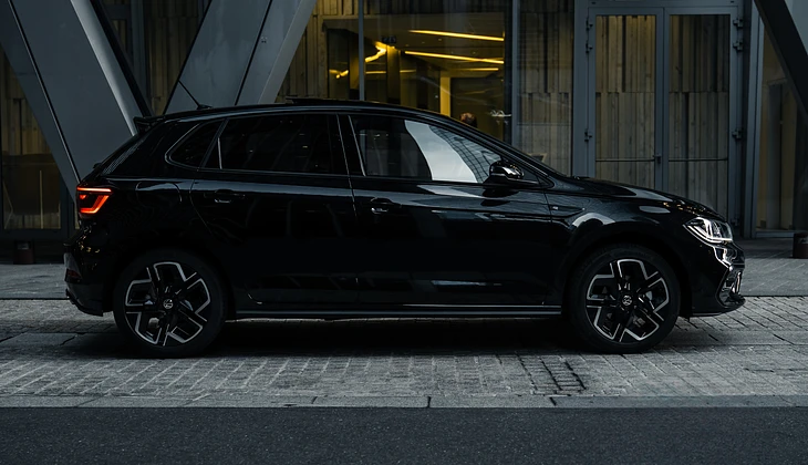 location-VOLKSWAGEN-Puteaux-roadstr