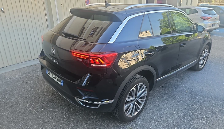 location-VOLKSWAGEN-Annemasse-roadstr