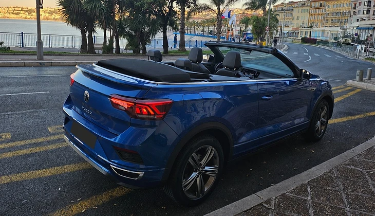 location-VOLKSWAGEN-Nice-roadstr