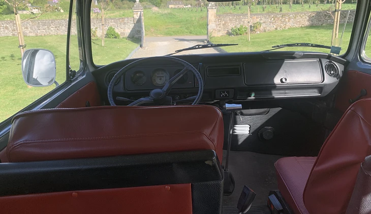 location-VOLKSWAGEN-Sains-roadstr