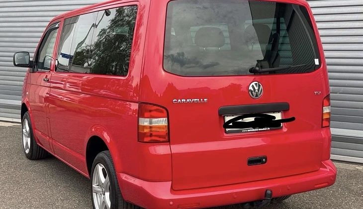 location-VOLKSWAGEN-Bonifacio-roadstr