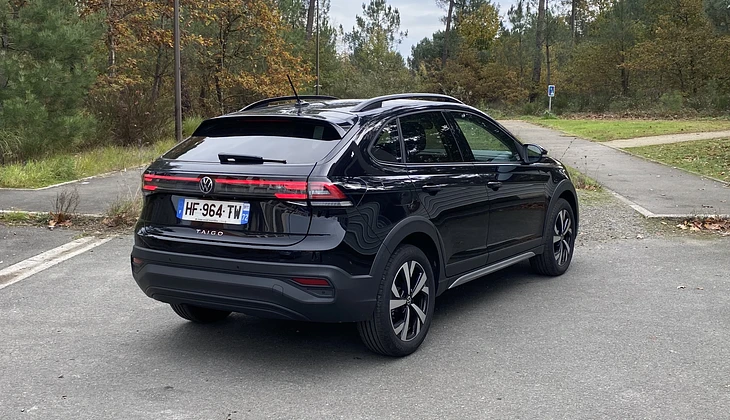 location-VOLKSWAGEN-Le Mans-roadstr