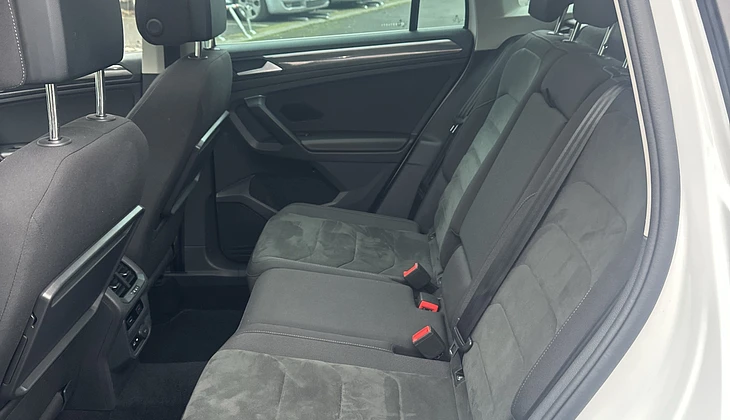 location-VOLKSWAGEN-Gennevilliers-roadstr