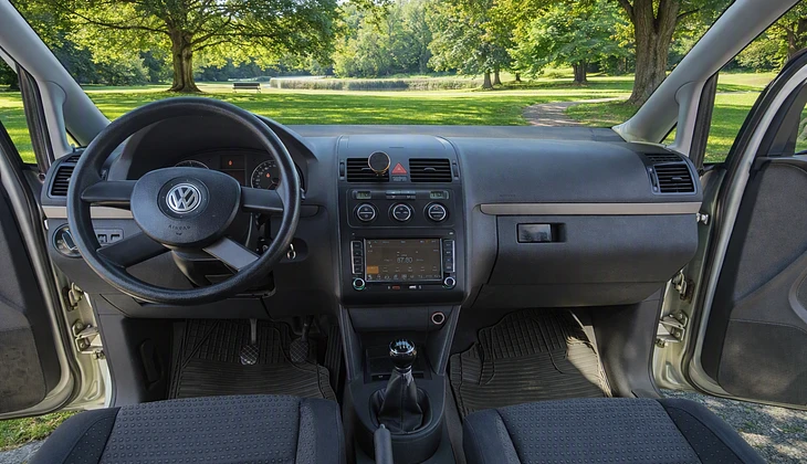 location-VOLKSWAGEN-Verrières-le-Buisson-roadstr