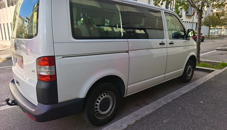 location-VOLKSWAGEN-Lyon-roadstr