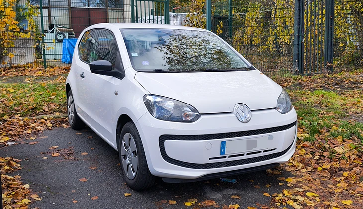 location-VOLKSWAGEN-Jouy-le-Moutier-roadstr