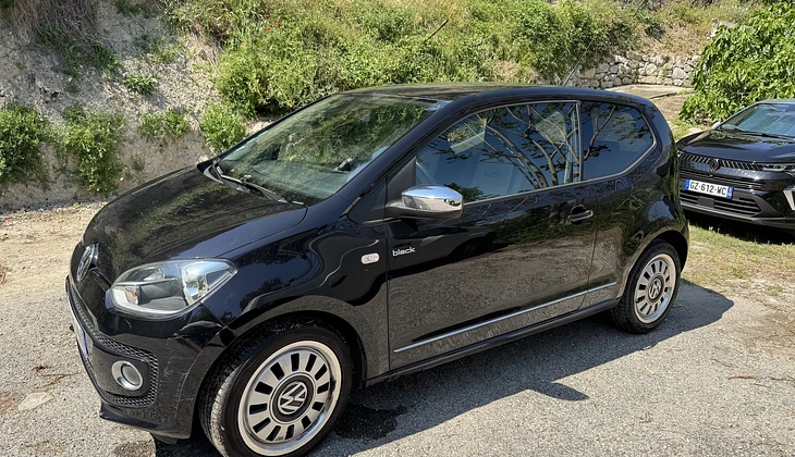 location-VOLKSWAGEN-Nice-roadstr