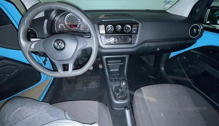 location-VOLKSWAGEN-Tauriac-roadstr