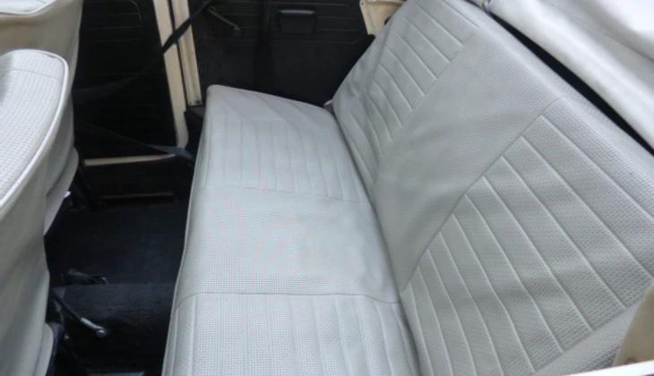 location-VOLKSWAGEN-Vaulx-en-Velin-roadstr