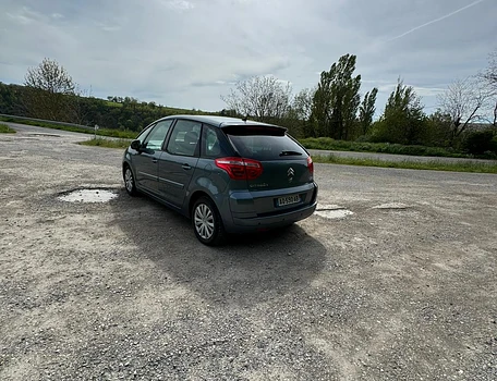 location-CITROEN-Onet-le-Château-roadstr