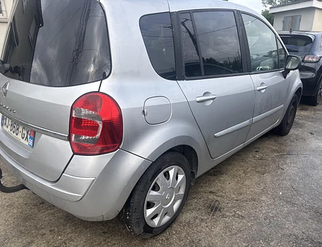 location-RENAULT-Bordeaux-roadstr
